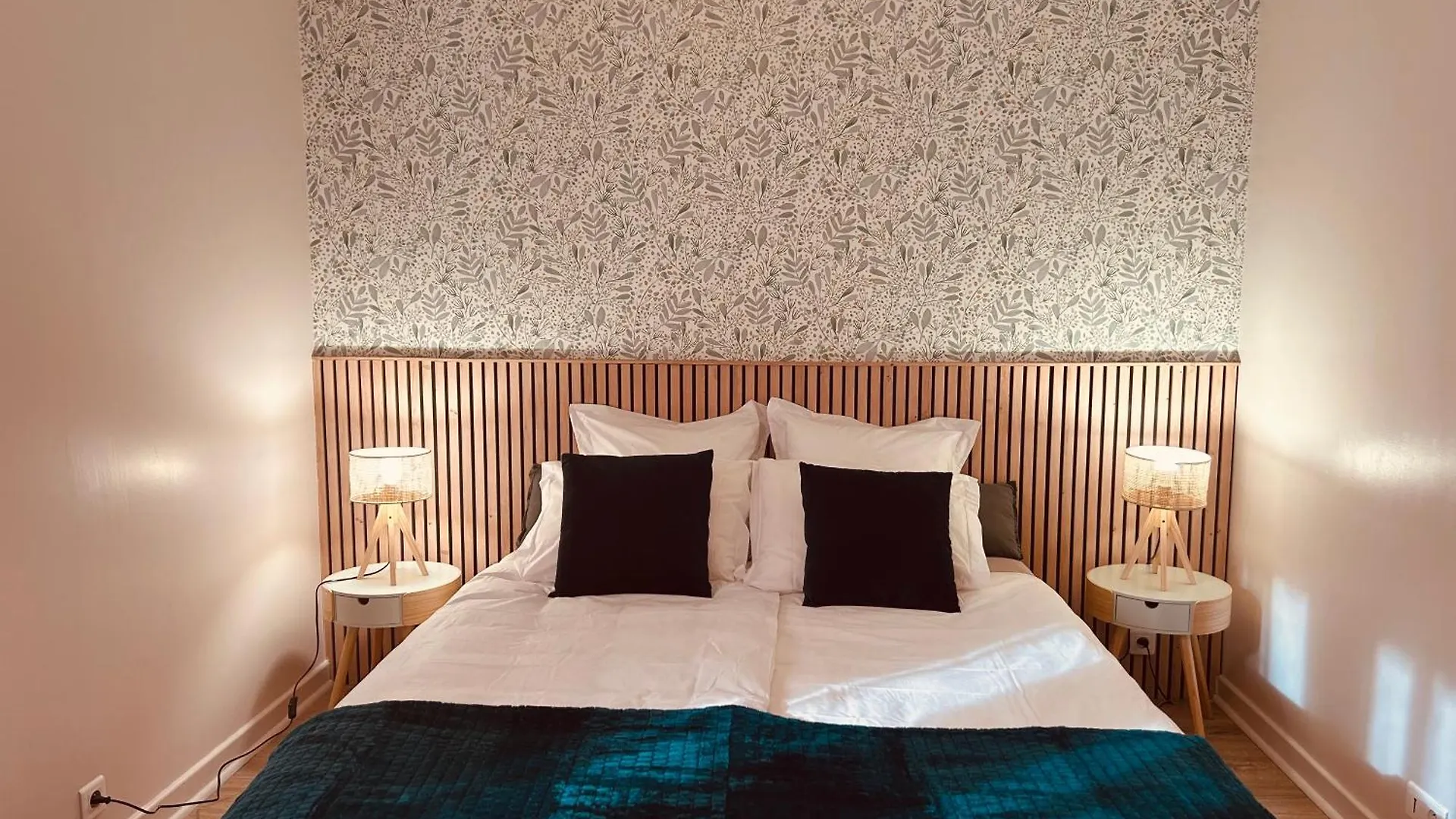 Appartamento Appartement Style Chalet Avec Grande Terrasse Et Parking Prive Chamonix