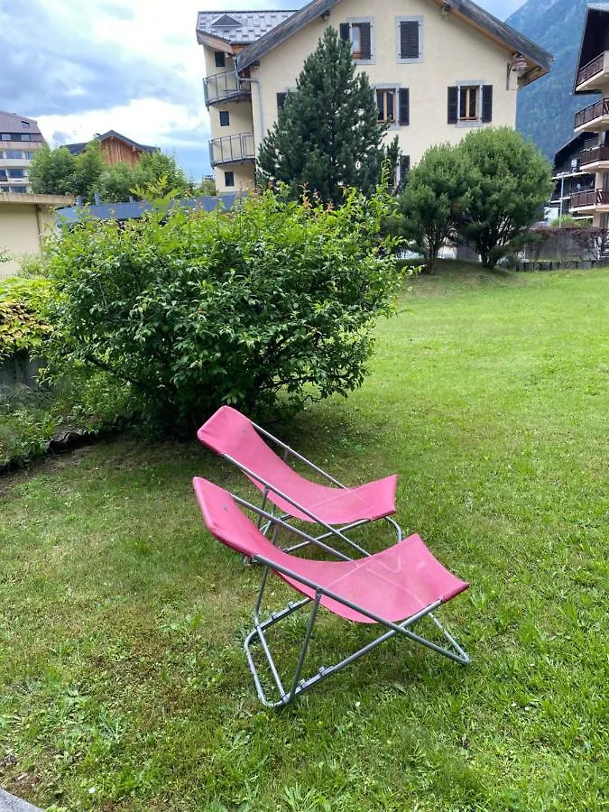 Appartement Style Chalet Avec Grande Terrasse Et Parking Prive Chamonix Mont Blanc Apartamento