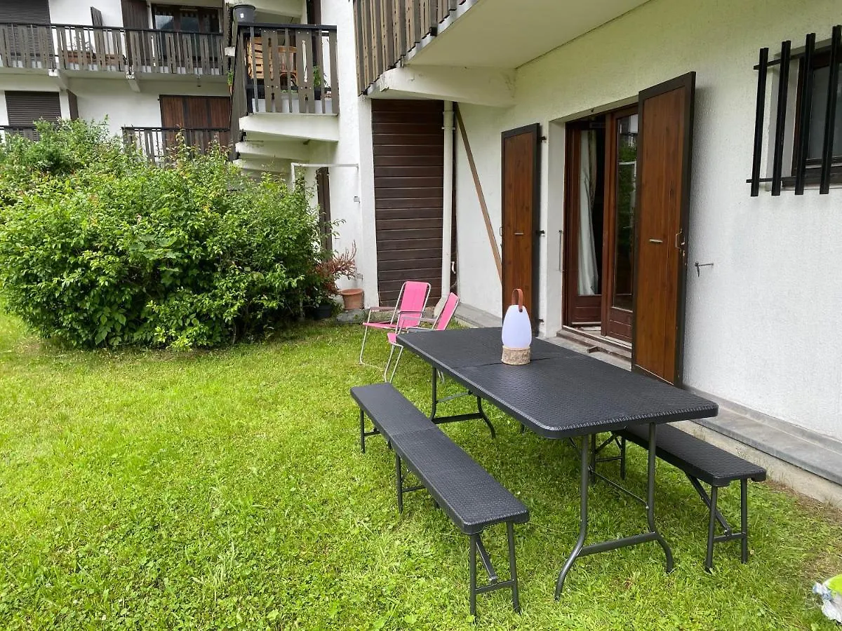 Apartamento Appartement Style Chalet Avec Grande Terrasse Et Parking Prive Chamonix Mont Blanc Francia